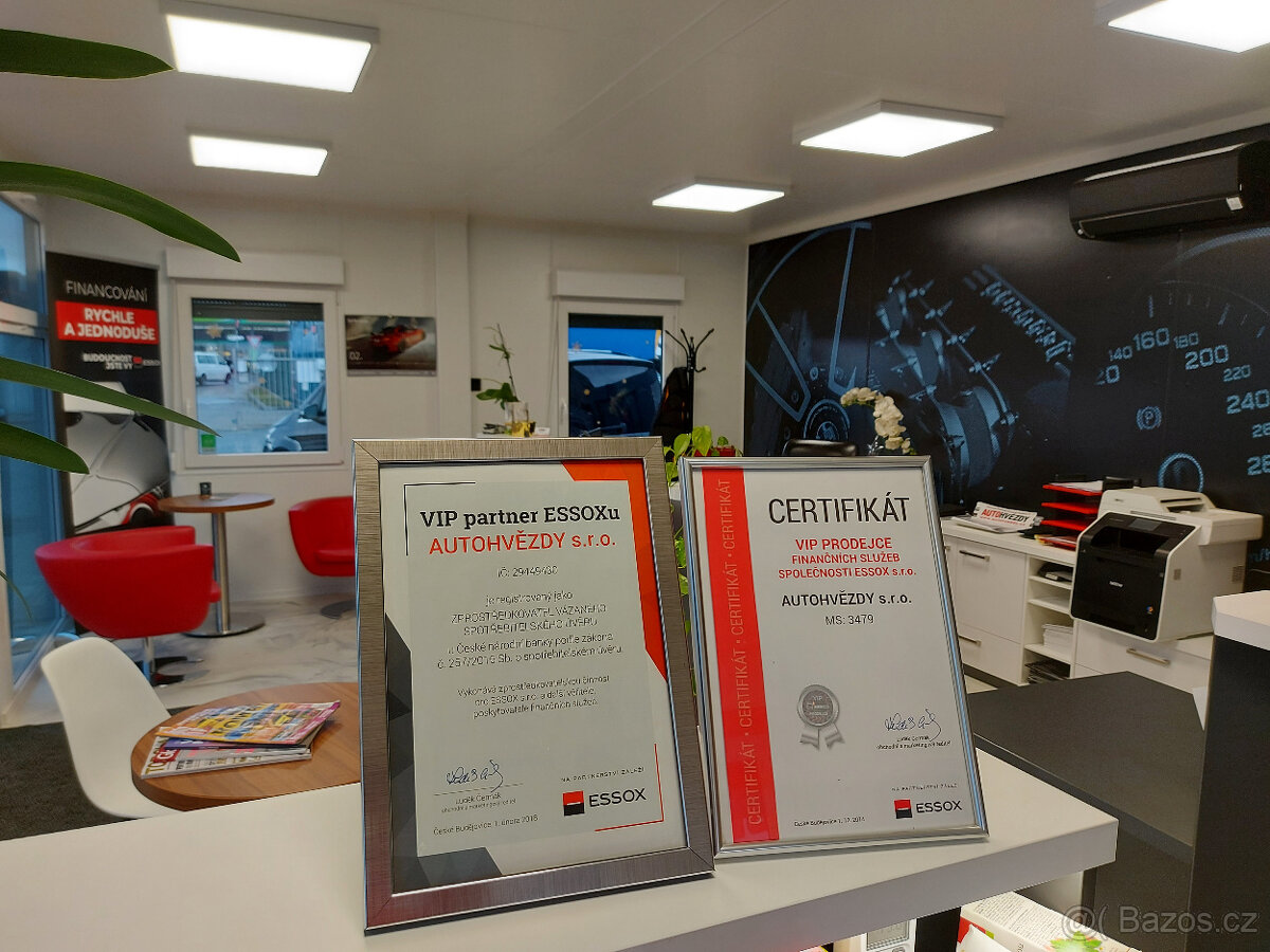 VW Golf VII 2,0 TDI 6°manuál Allstar S.KNIHA - 2