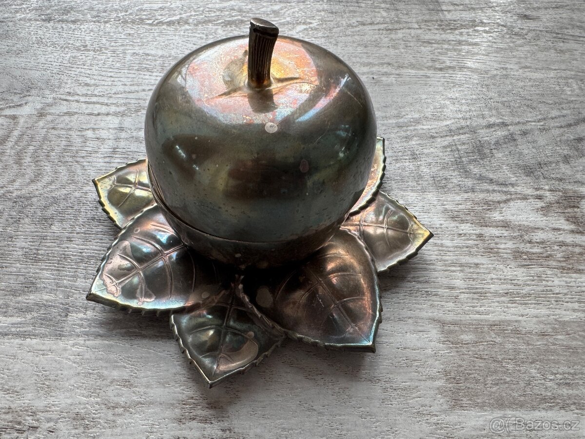Starožitná dekorace - jablko na panáky - 2