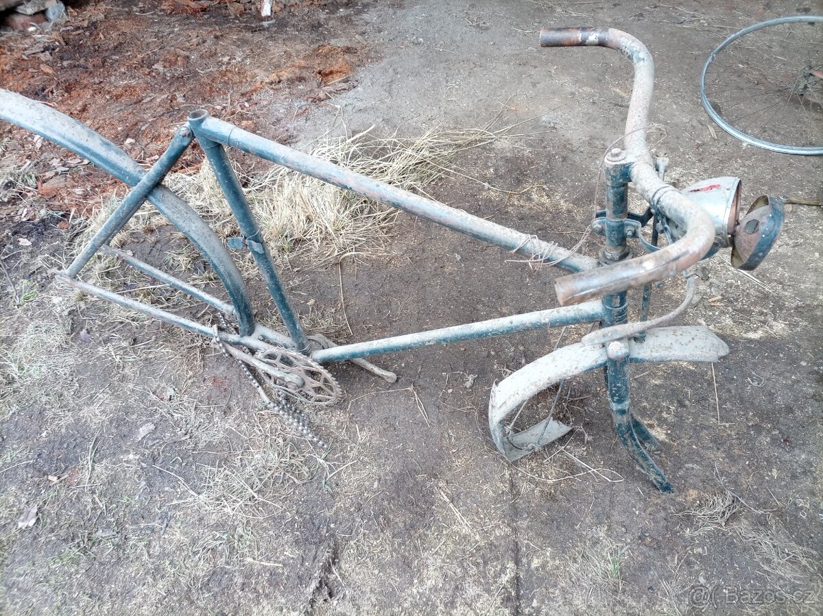 Staré rámy jízdních kol - 2