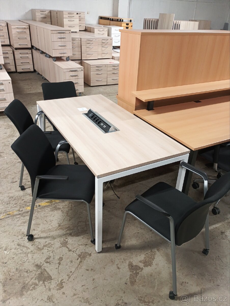 Zasedací stůl - 2