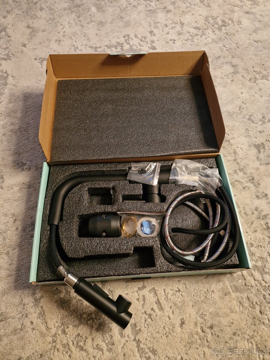 Černá kuchyňská baterie - 2