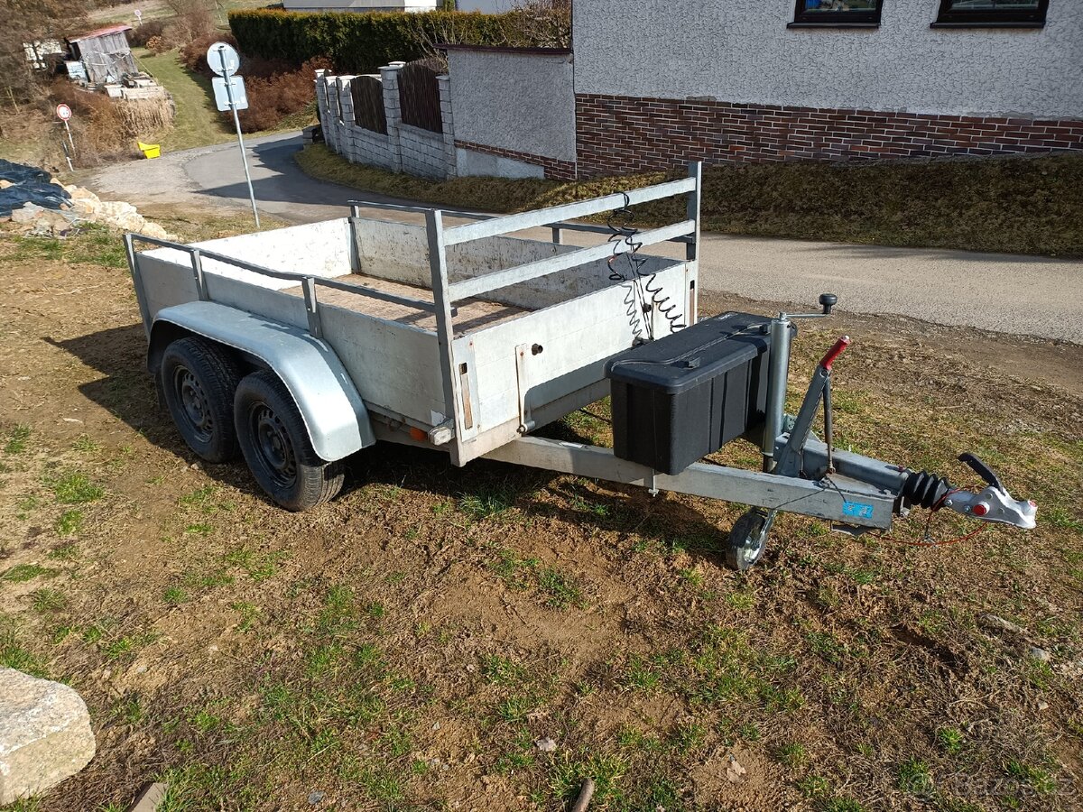 Bržděný přívěs ANSSEMS 2000kg - 2