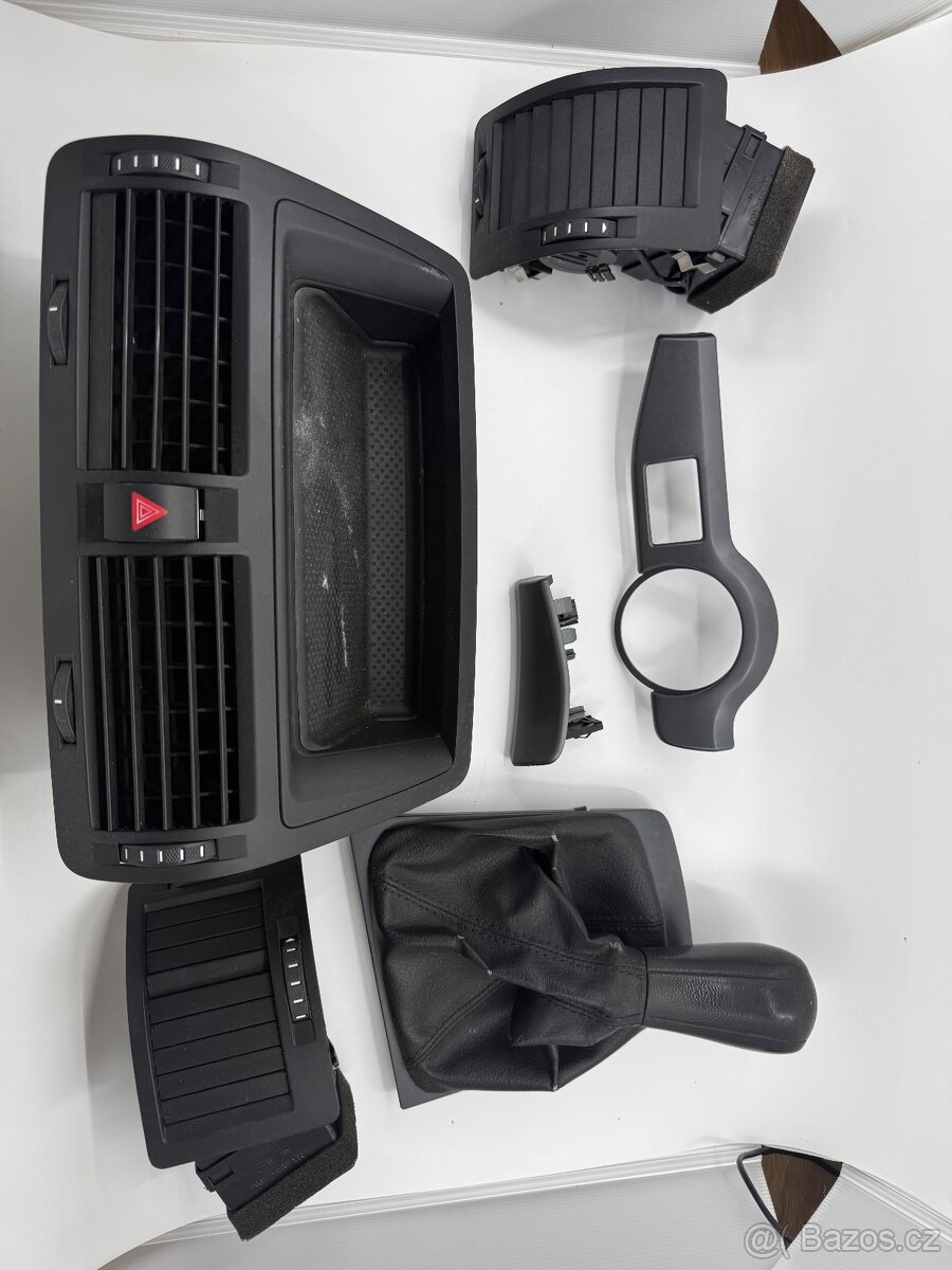 díly interiéru Octavia 2 fl - 2