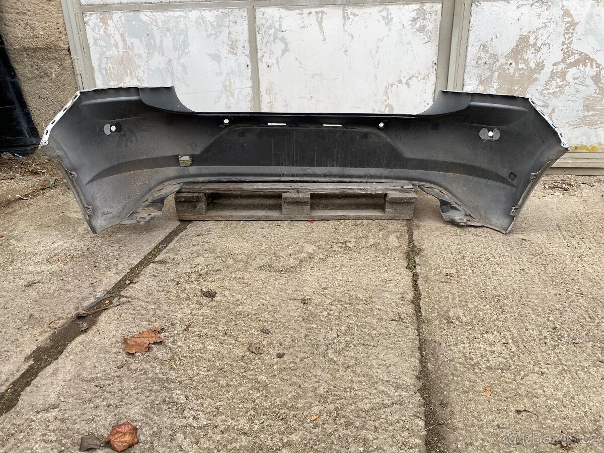 Vw Pollo nárazník - 2