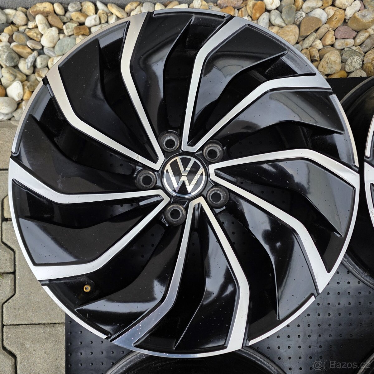 Volkswagen Ventura 5x112 R17 - 2