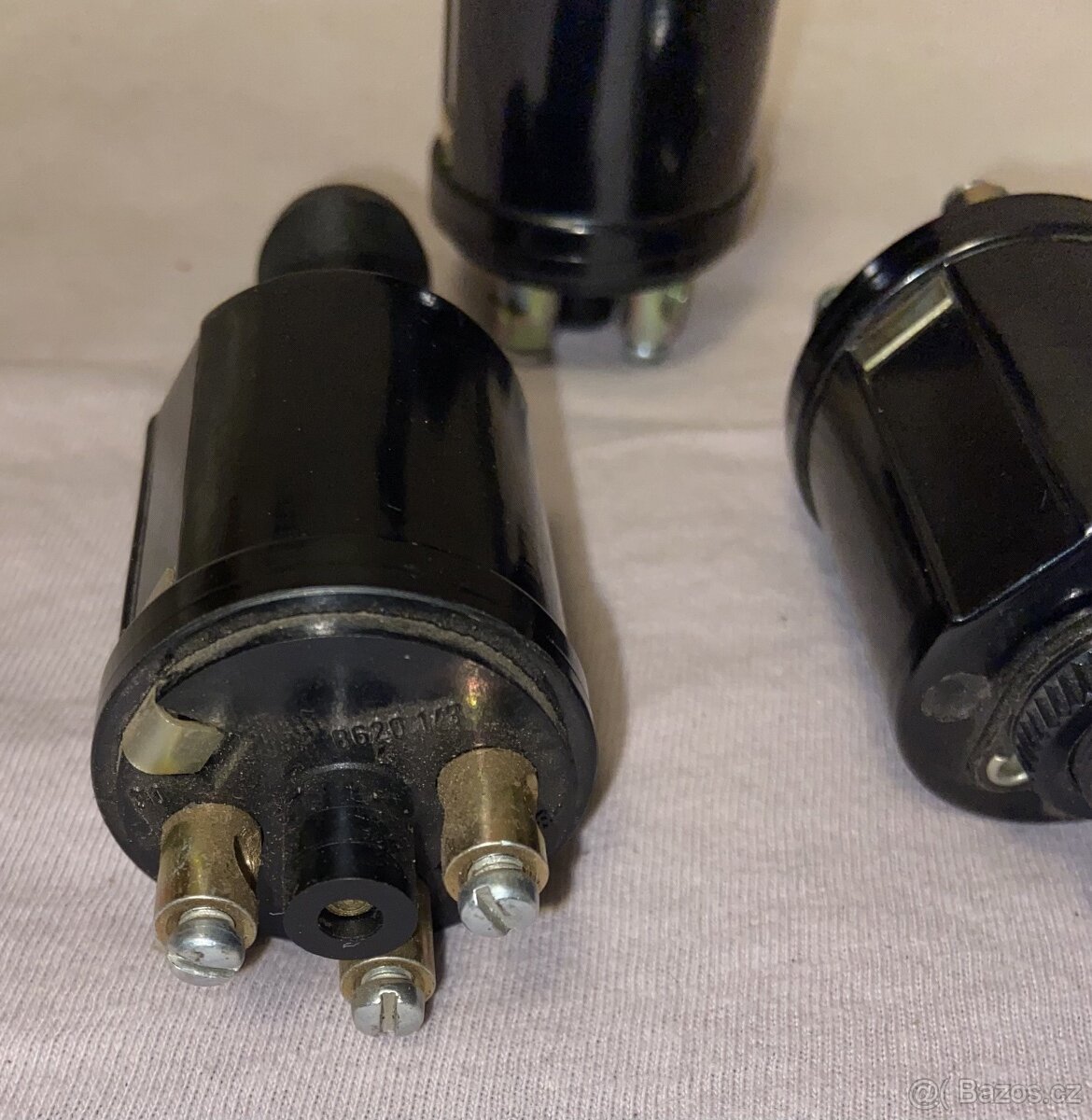 historický tahový vypínač světel. - 2