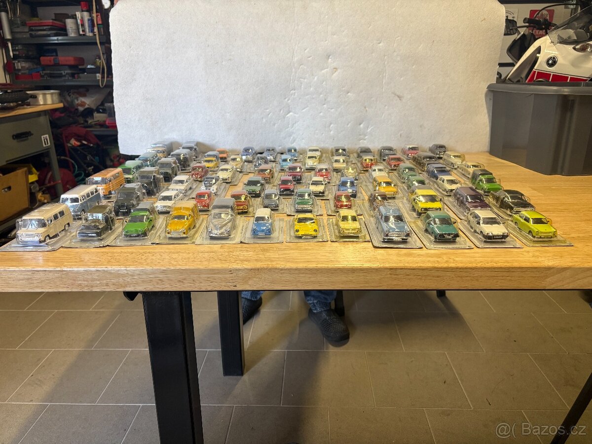 Sbírka 72 modelů aut – východní blok, 1:43 - 2