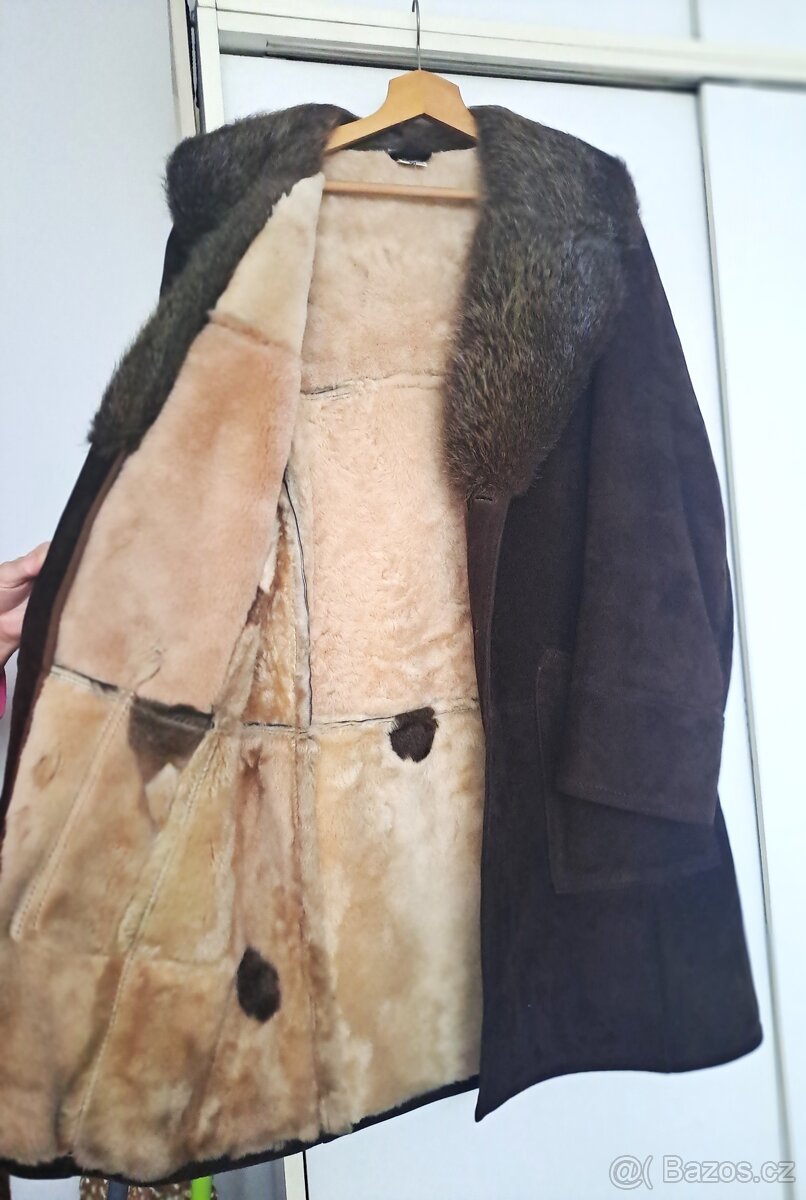 Prodám pánský semišový kožich Kara - 2