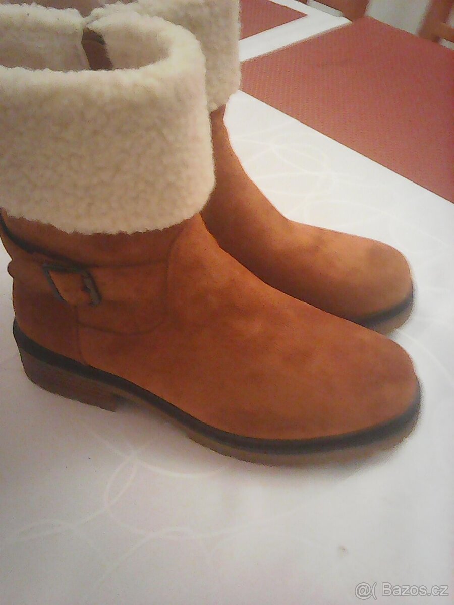 dámské nové zimní polokozačky - 2