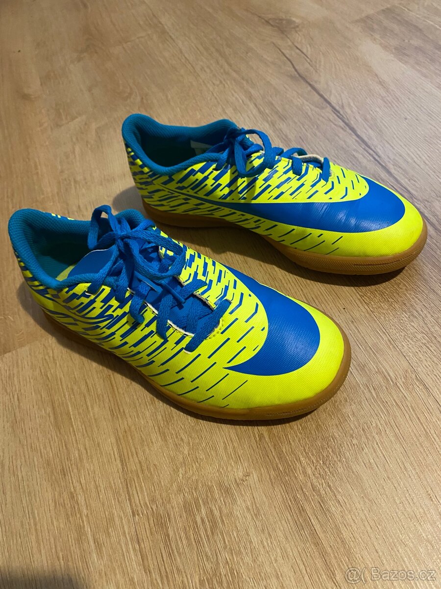 Prodám pánské/dětské sálové boty, velikost 37,5 - 2