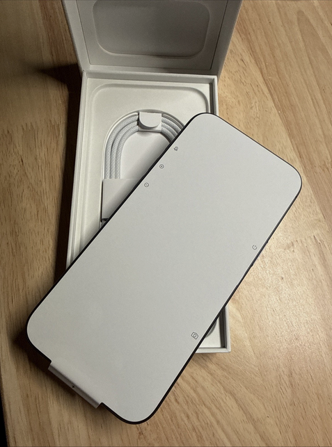 Nový iPhone 17 Pro Max 1TB – Temně modrá – 25 000 Kč - popis - 2