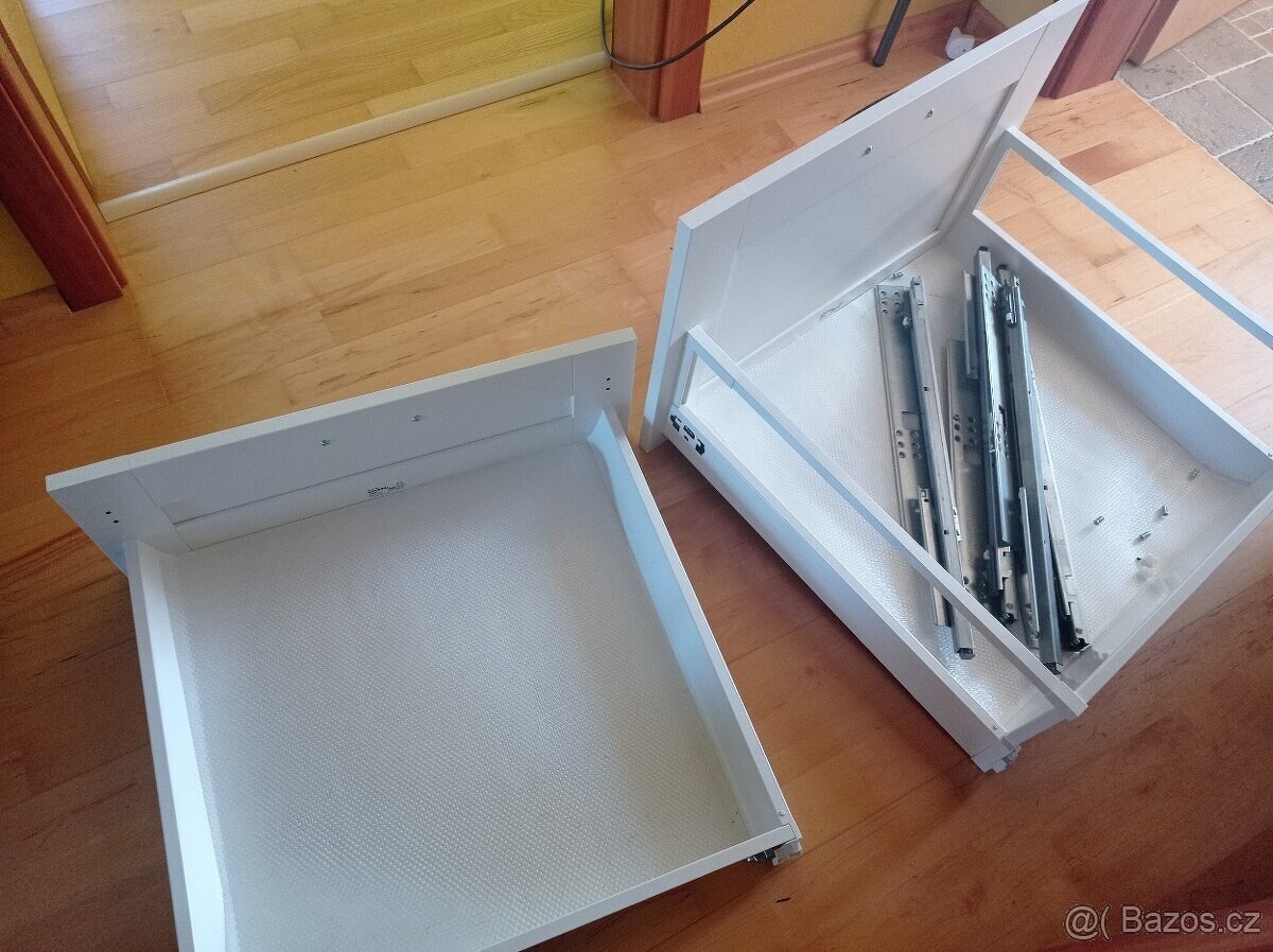 2 šuplíky SÄVEDAL/MAXIMERA do kuchyně (IKEA) - nové - 2