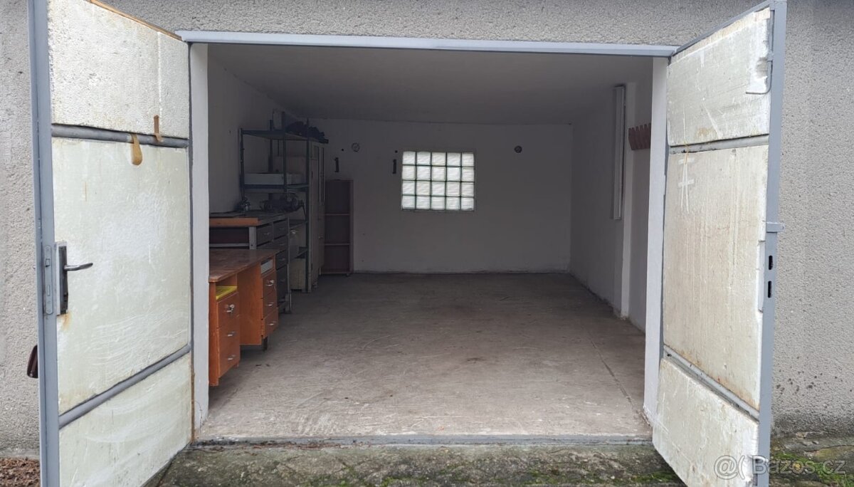 PRONÁJEM GARÁŽE - 2
