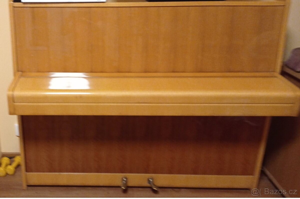 Piáno Scholze světlehnědé dřevo - 2