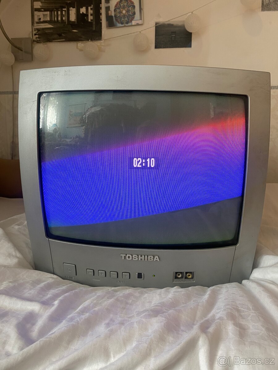 Toshiba CRT 14 inch televize - retro konzole - 2