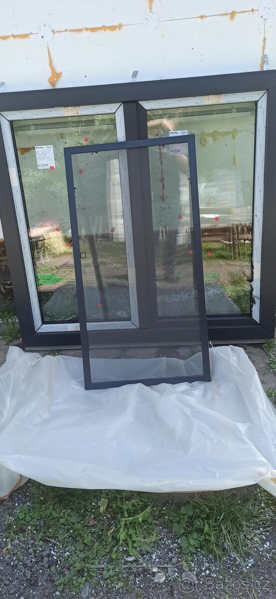 Nové okno 3x sklo,7komor,antracit strukturovaný 138,5x143cm - 2
