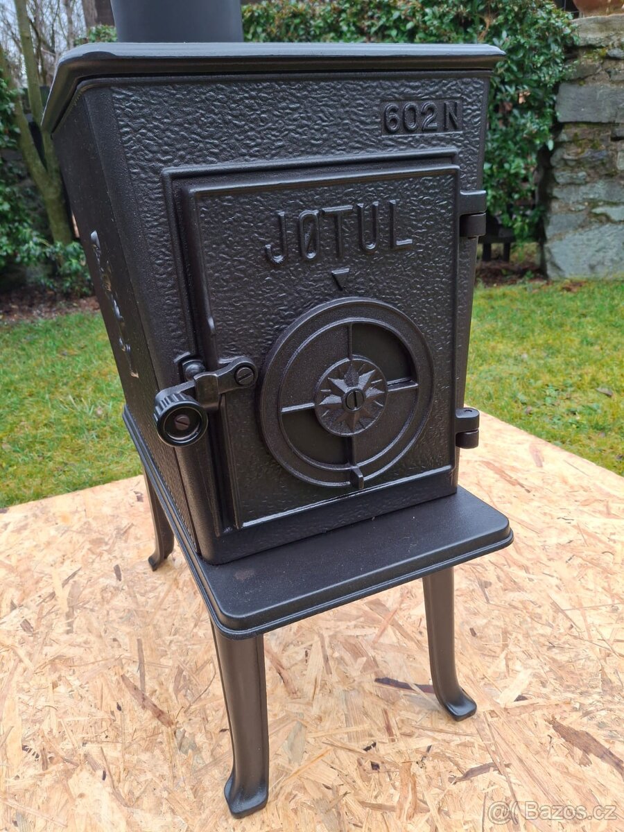 Litinová kamna Jotul 602N - 2
