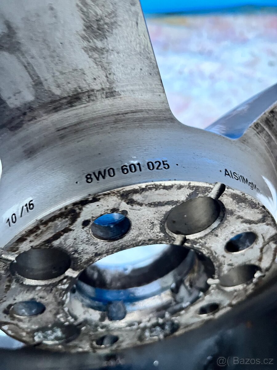 Originál Alu Audi A4 B9 5x112 R16 - 2