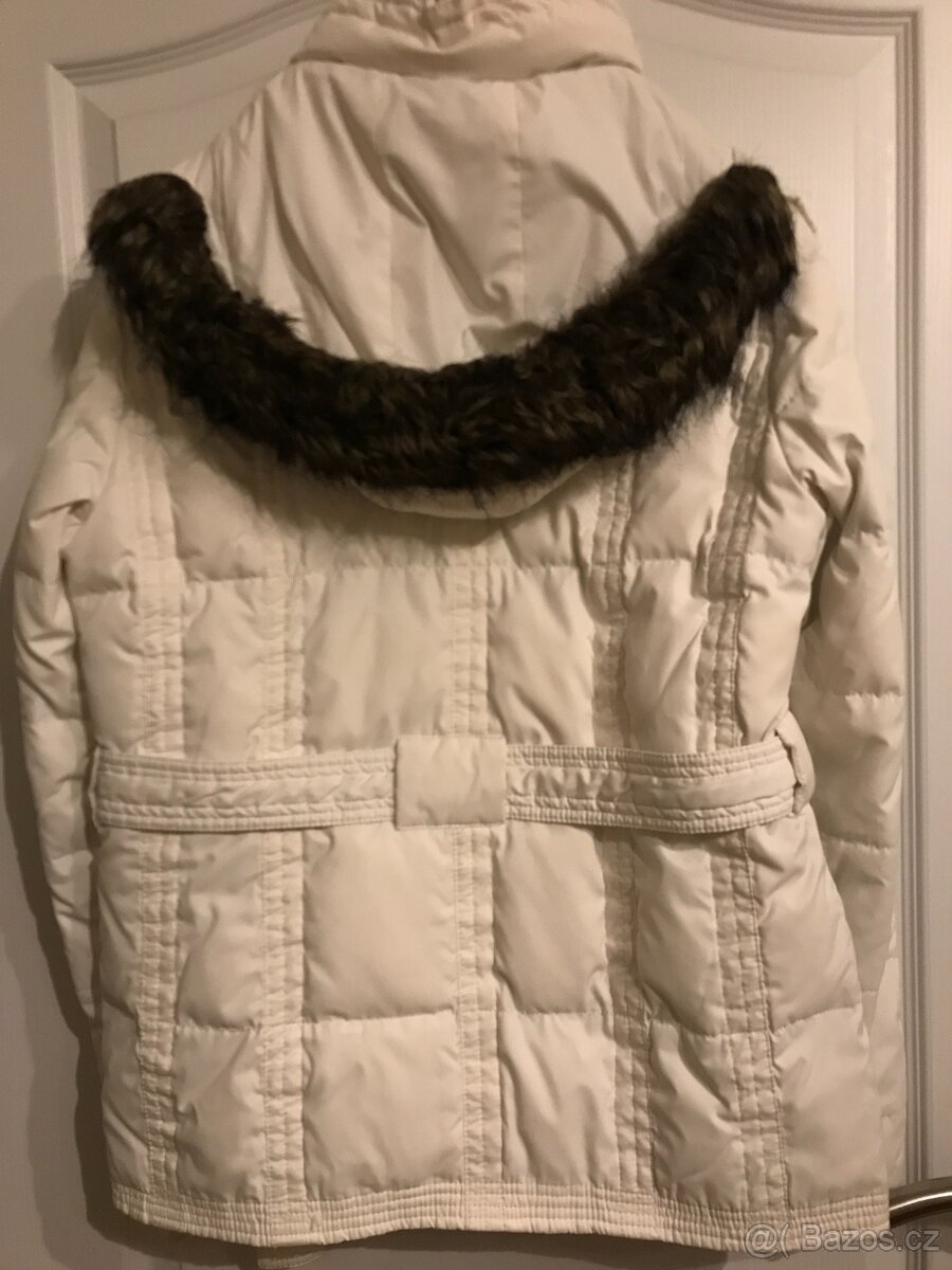 bílá zimní bunda Yessika z C+A - 2