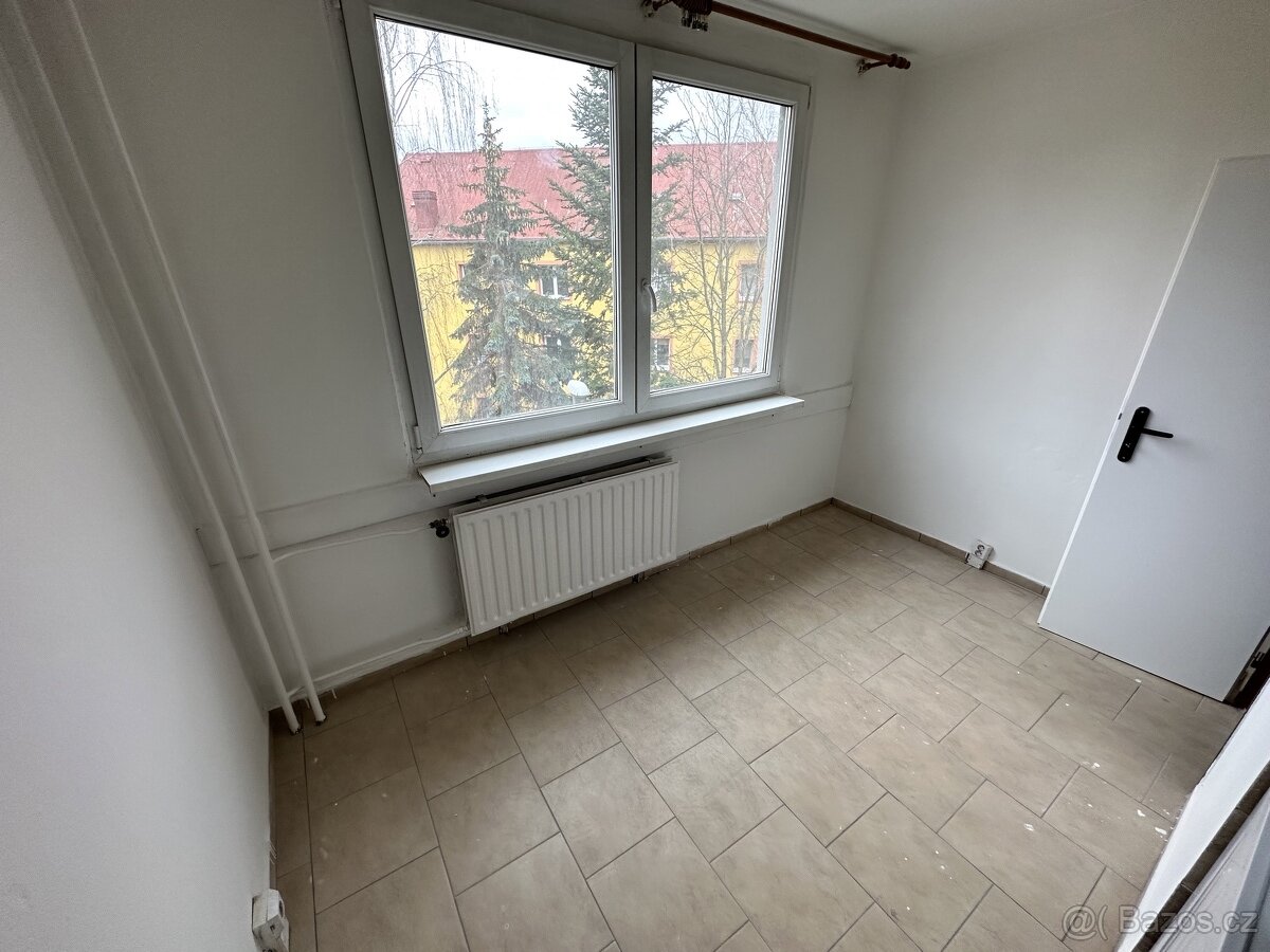 nabízím Pronajem 3+1/balkon Kadaň - 2