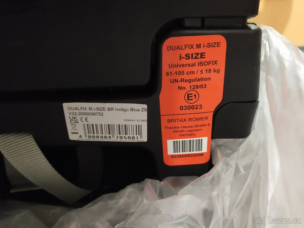 Britax Römer DUALFIX M i-SIZE, tmavě modrá - 2