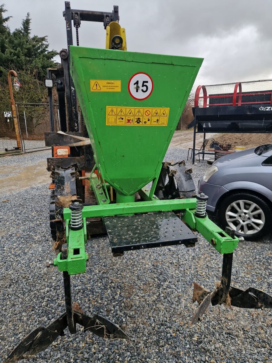 Bolet sazeč brambor - 2