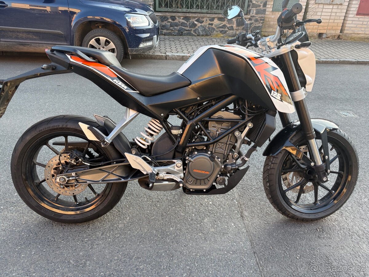 KTM 125 Duke - 2