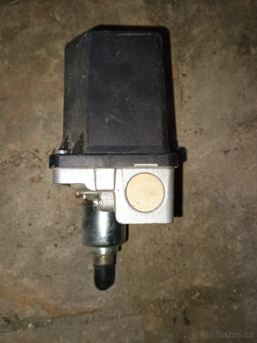 regulator omezovac tlaku - 2