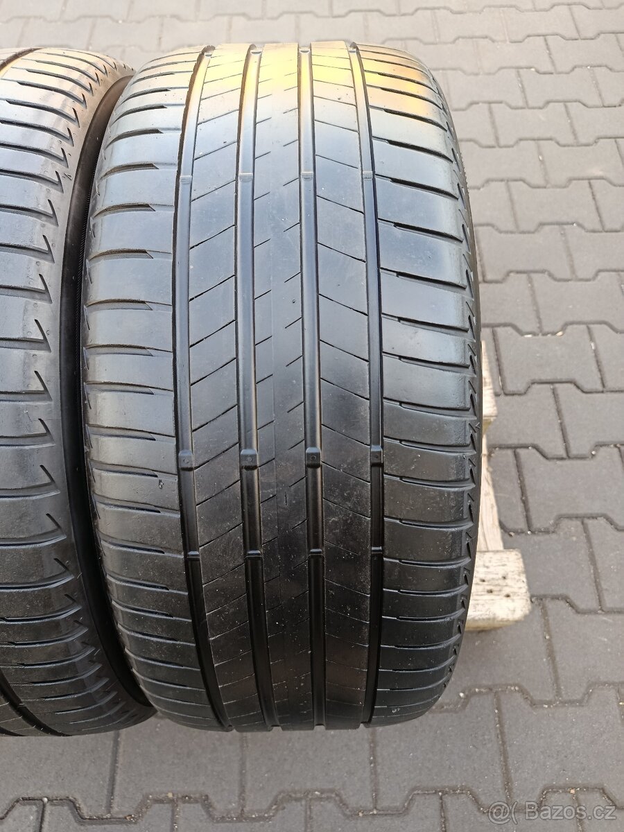 Sada pneu 245/40/19 bridgestone k prodeji - 2