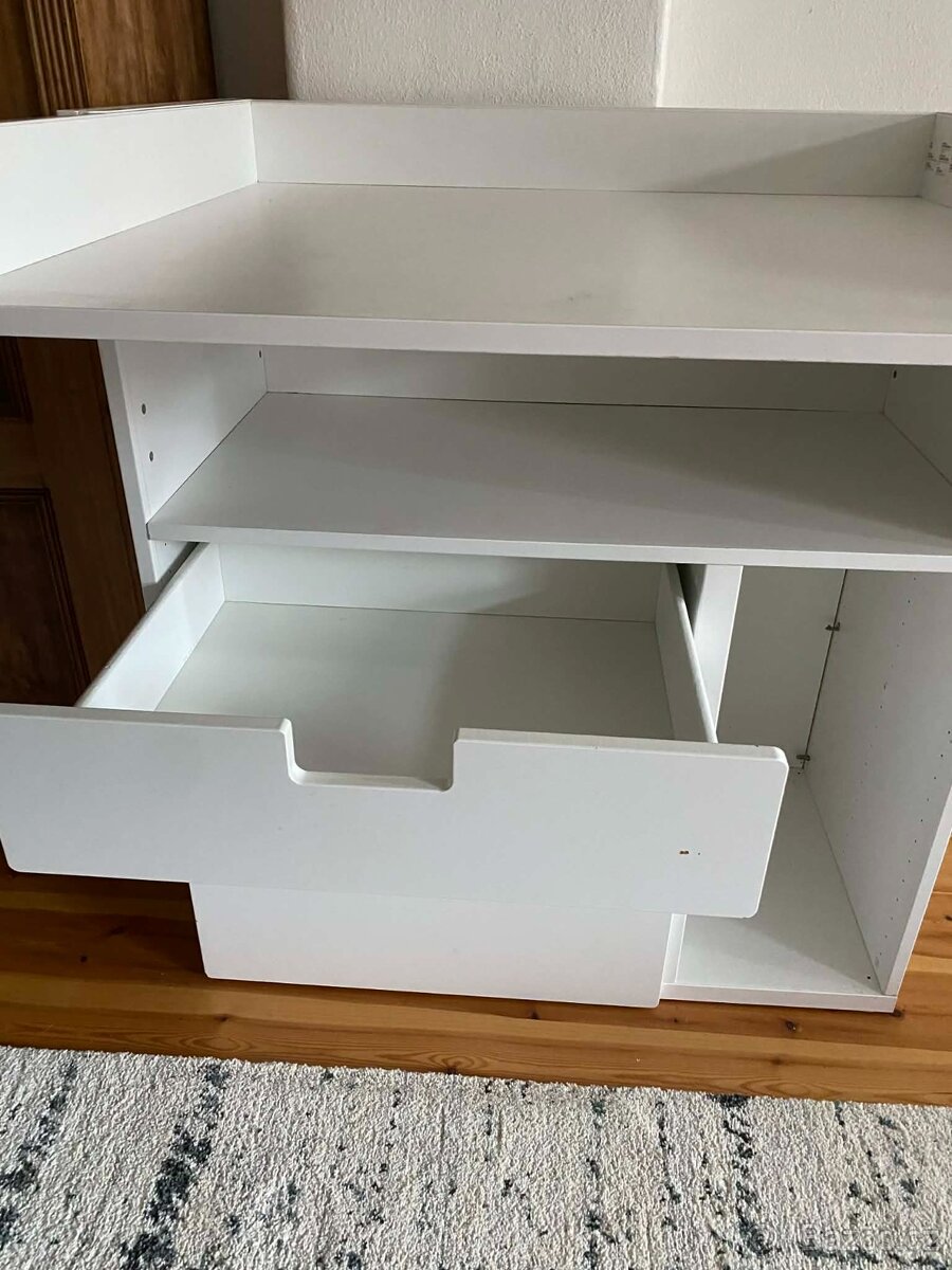 Přebalovací pult Ikea Smastad - 2