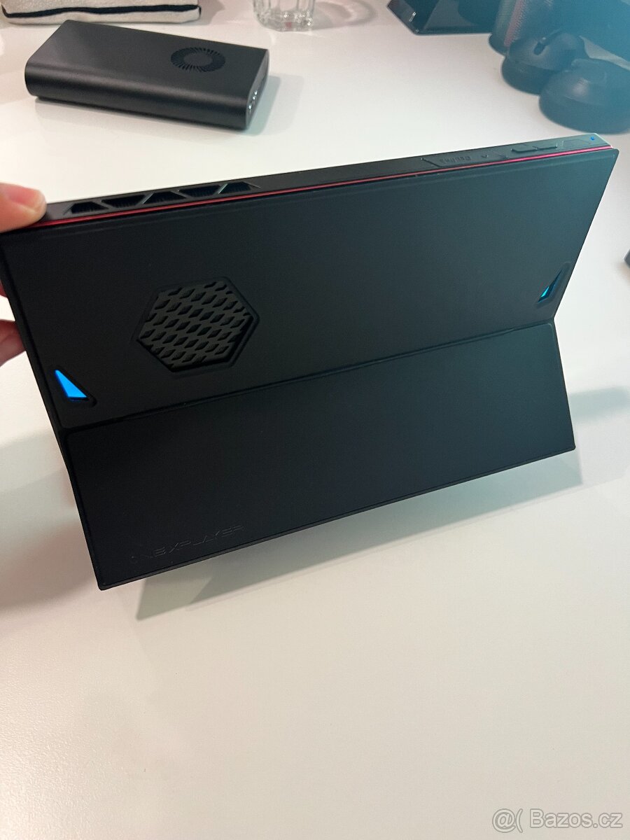 Herní tablet 32GB/1TB - 2