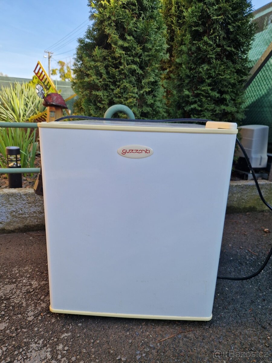 Mini mrazák Guzzanti - 2