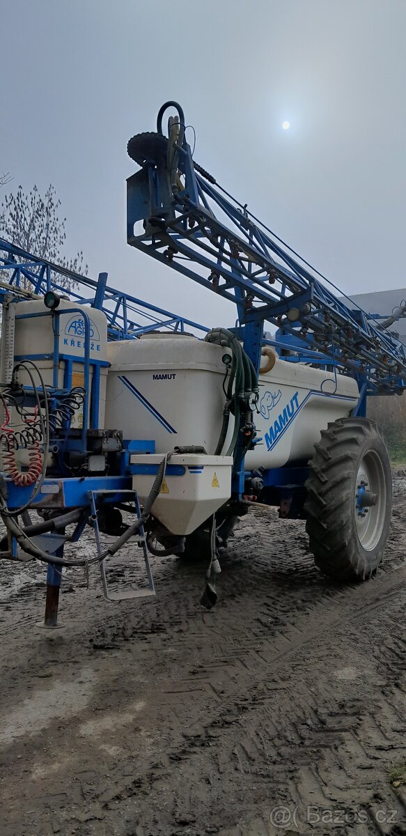 Postřikovač MAMUT 4000 - 2