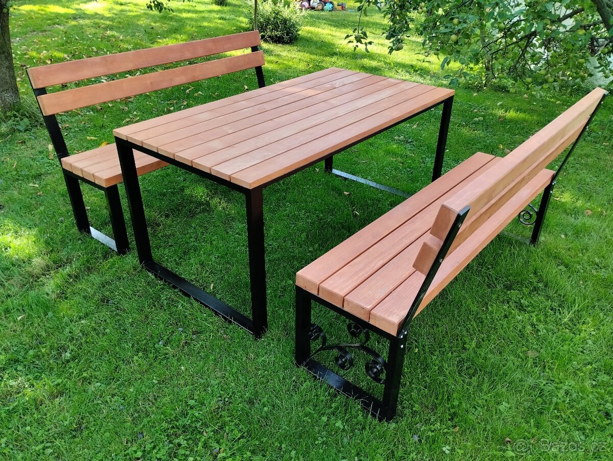 Zahradní lavice - 2