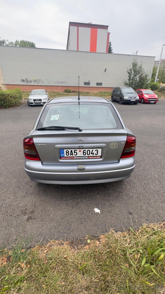 Prodám Opel Astra - 2