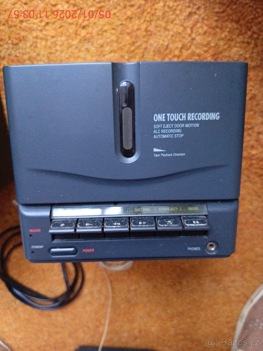 Mini HiFi systém. - 2