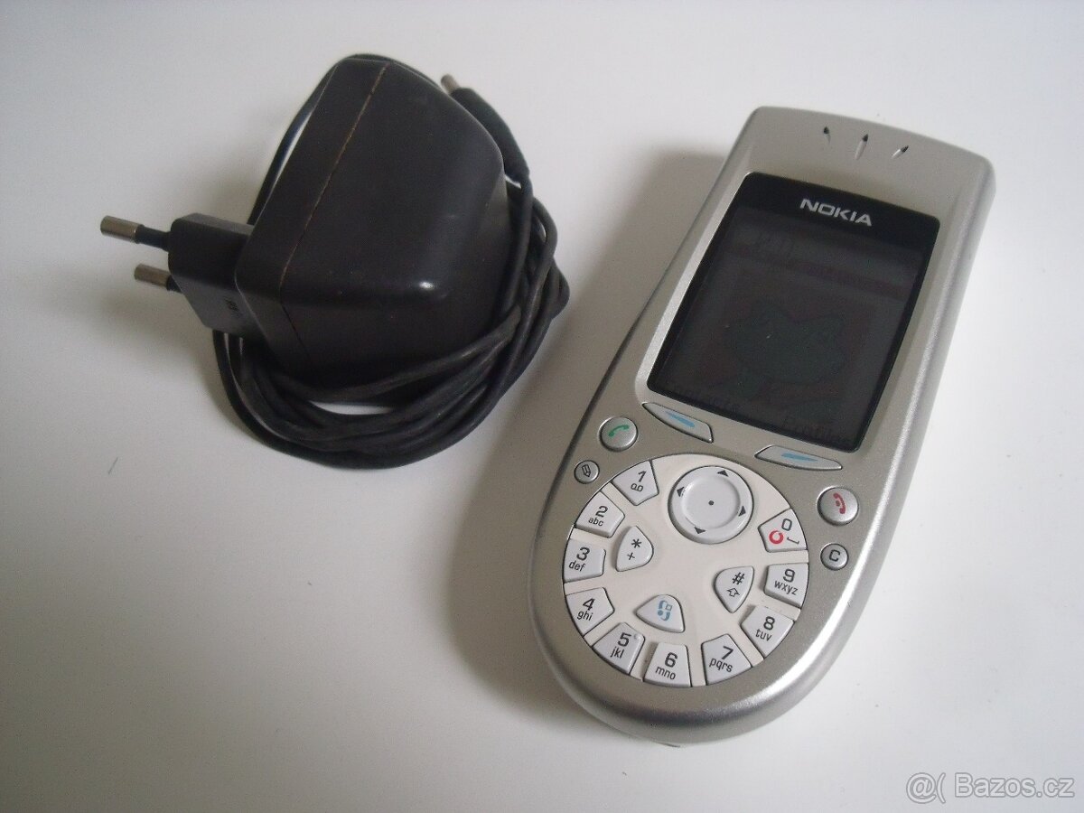 NOKIA 3650 + nabíječka - 2