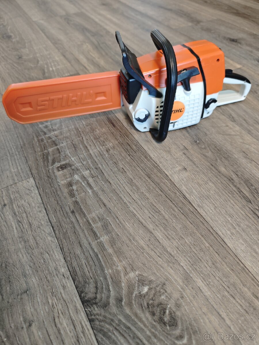Dětská motorová pila STIHL - 2