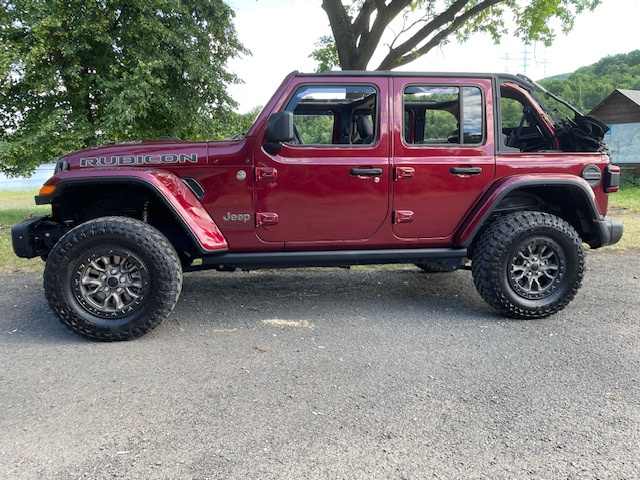 Jeep Wrangler Rubicon 392, 6.4 V8 HEMI 470HP