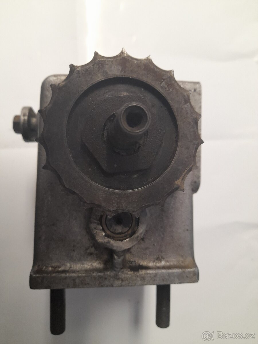 Předválečná převodovka - 2