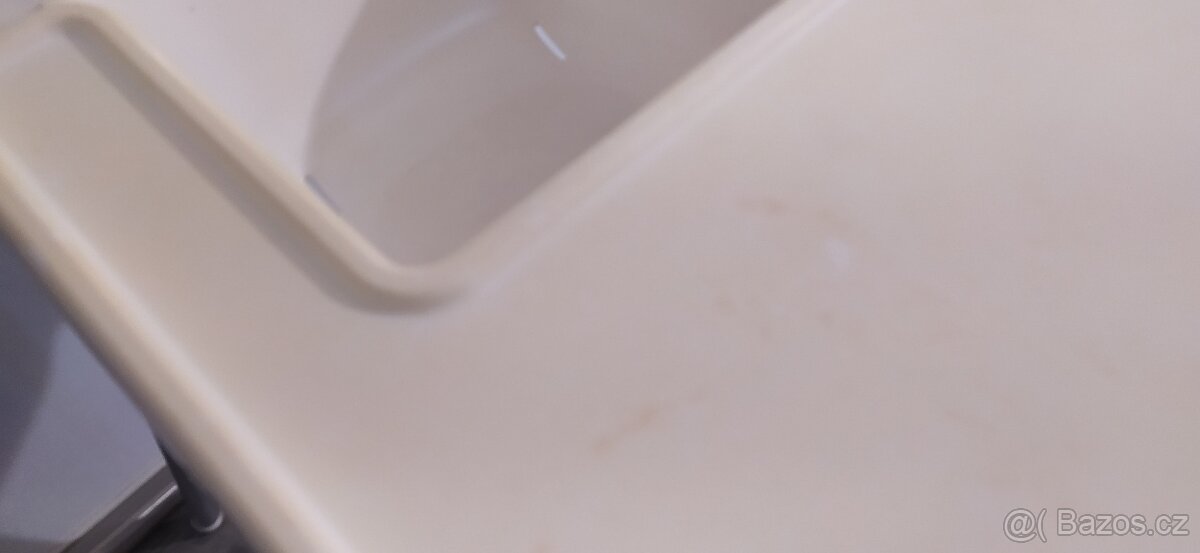 Jídelní židlička - 2