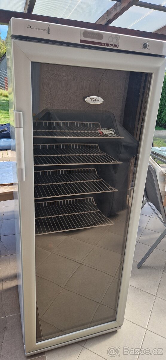 Prodám vinotéku - 2