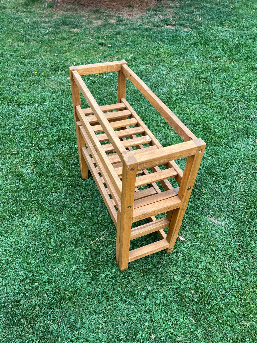 Stojan na kvetiny - 2