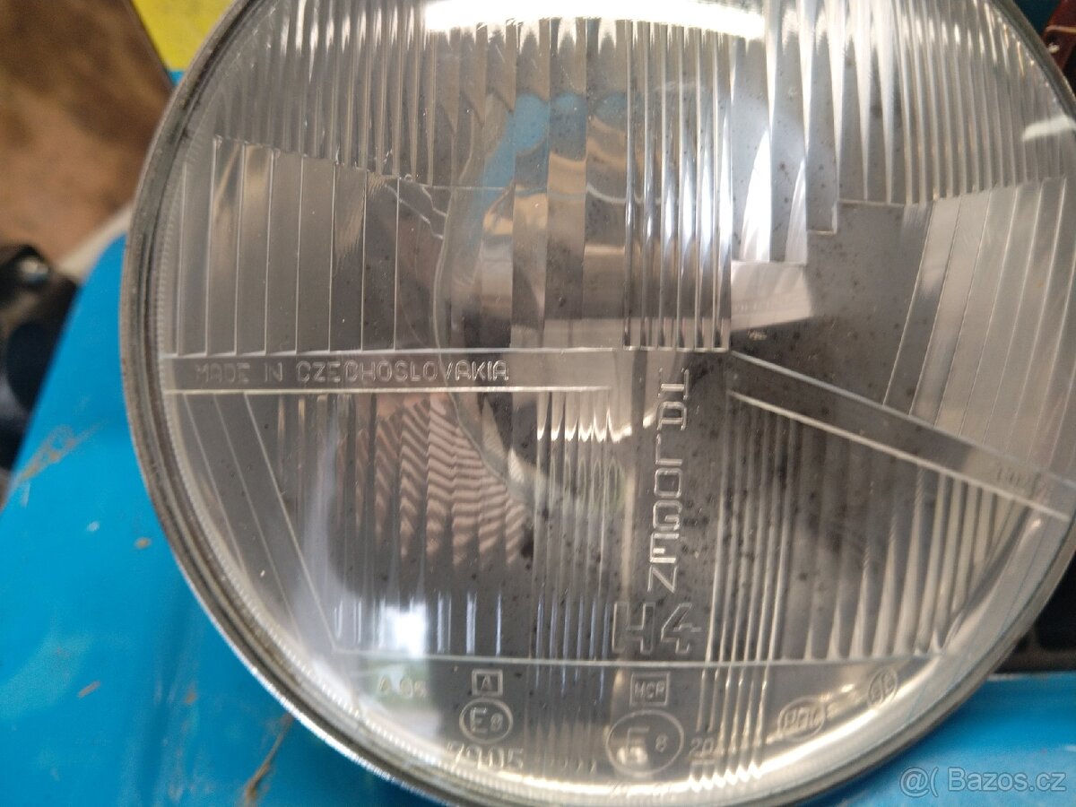 Prodám přední světla škoda 100, 120. - 2