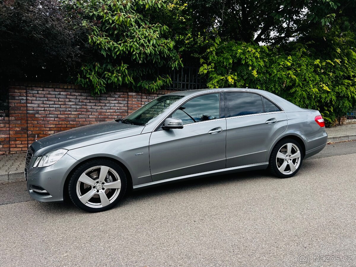 Mercedes Benz E350 CDI W212 Avantgarde 2011 - 2