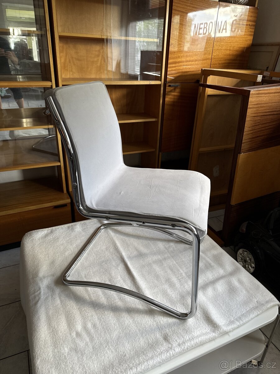 Židle kovová.. - 2