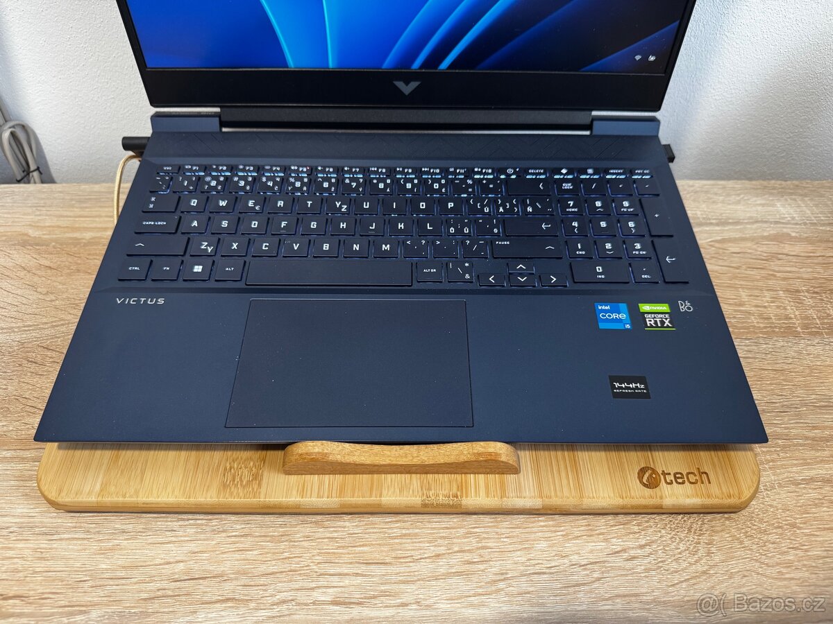 HP Victus 16-d1914nc Performance Blue – záruka 6/2026 - 2