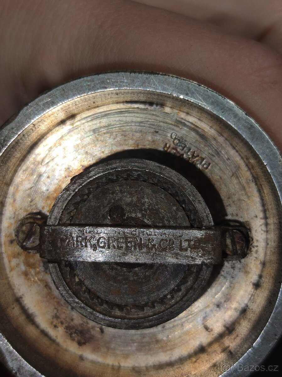 Stříbrný mlýnek na pepř - 2