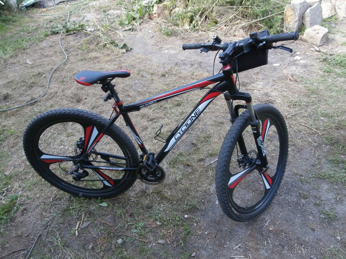 Horské kolo Cyclone 29´´ (palců) - 2