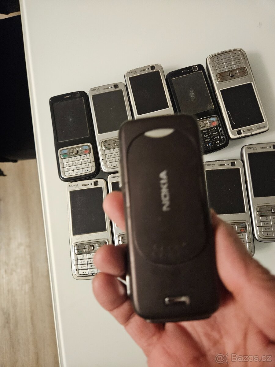 Nokia n73 - 2